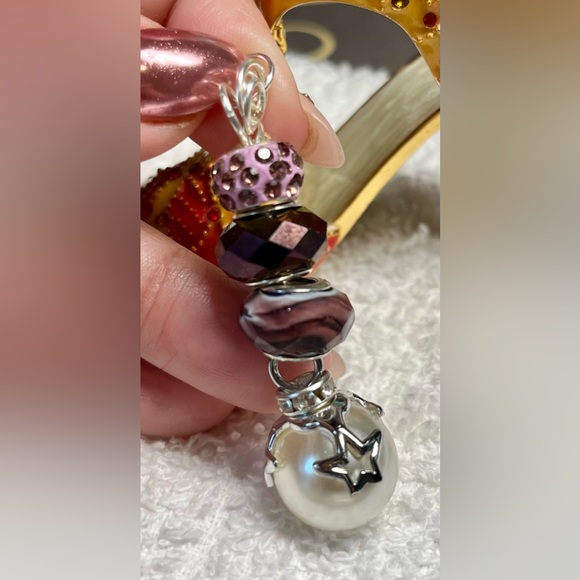 Purple and silver with silver star themed glass pearl wrapped pendant - Picture 9 of 9